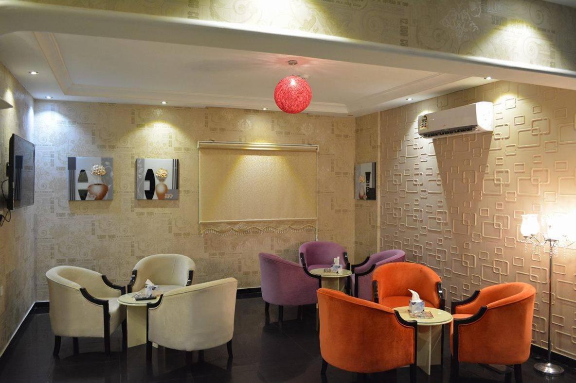 Saba Ohod For Hotel Suites Médine Extérieur photo
