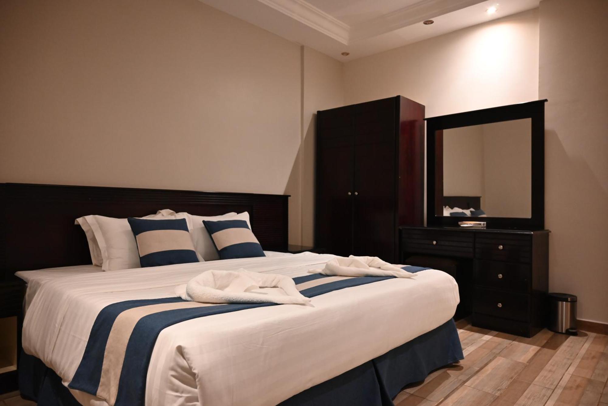 Saba Ohod For Hotel Suites Médine Extérieur photo