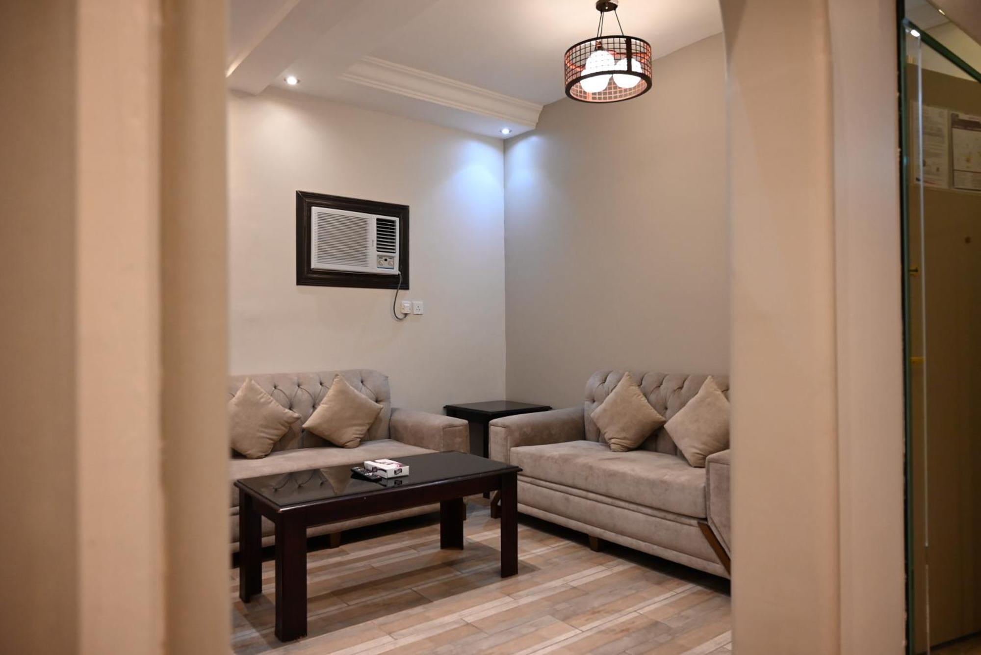 Saba Ohod For Hotel Suites Médine Extérieur photo