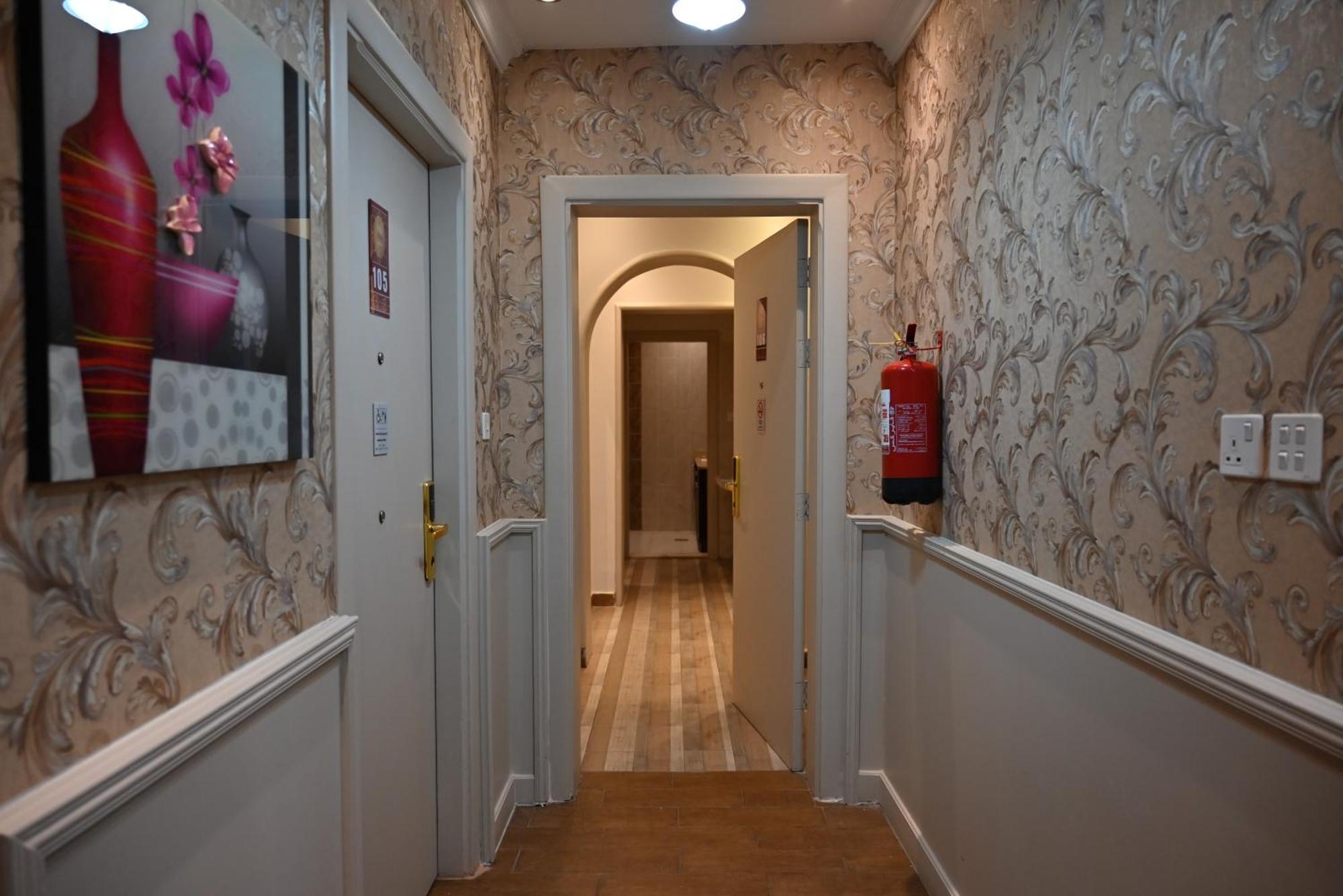 Saba Ohod For Hotel Suites Médine Extérieur photo