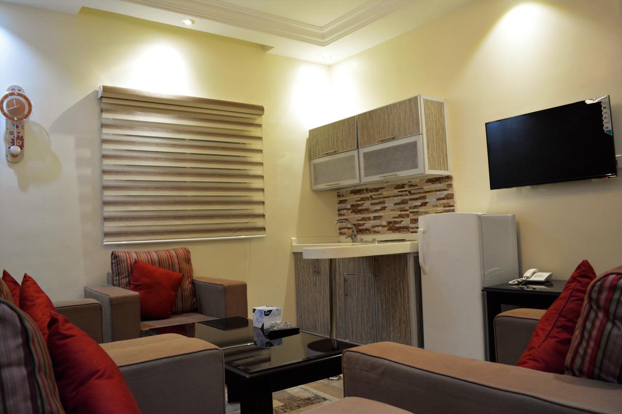 Saba Ohod For Hotel Suites Médine Extérieur photo